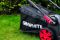 Газонокосарка GRAPHITE, 2000Вт, 43см, 45л, 20-70мм, 14кг