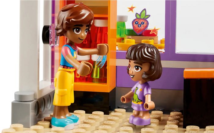 Конструктор LEGO Friends Хартлейк-Сіті. Громадська кухня