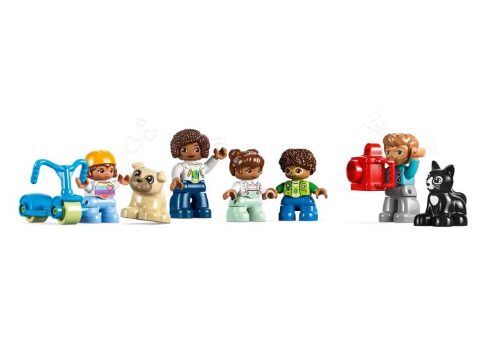 Конструктор LEGO DUPLO Town Сімейний будинок 3 в 1