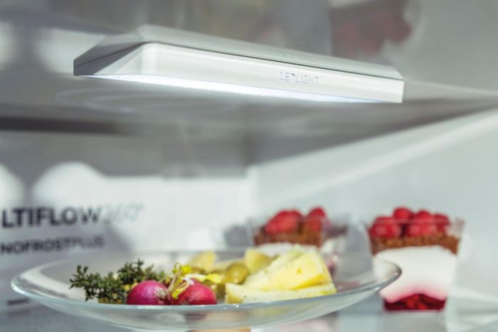 Холодильник з нижн. мороз. камерою Gorenje, 185х60х60см, 2 двері, 210(110)л, А++, Total NF, Зона св-ті, Зовн. Диспл,