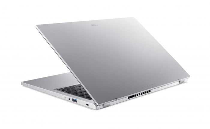 Ноутбук Acer Aspire 3 A315-24P 15.6" FHD IPS, AMD R5-7520U, 8GB, F256GB, UMA, Lin, сріблястий
