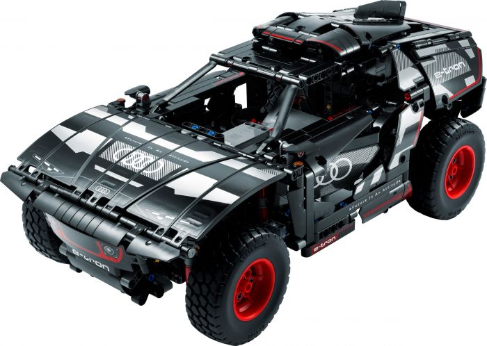 Конструктор LEGO Technic Audi RS Q e-tron