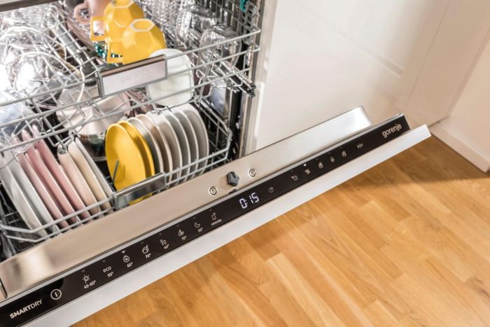 Посудомийна машина Gorenje вбудовувана, 16компл., A+++, 60см, інвертор,Wi-Fi, сенсорн.упр, 3и кошики, білий