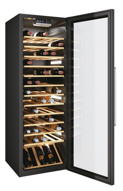 Холодильник Candy для вина, 146x49х55, холод.відд.-198л, зон - 1, бут-82, ST, дисплей, чорний