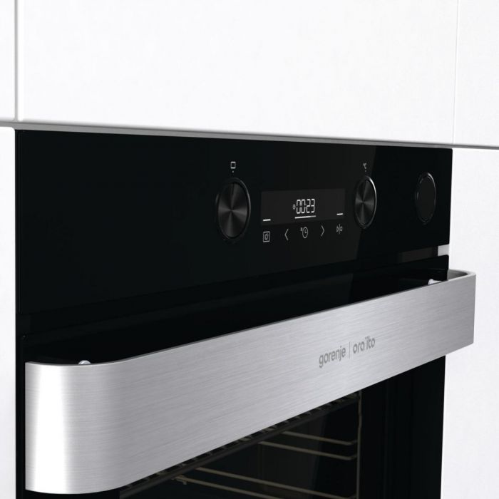 Духова шафа Gorenje електрична, 77л, пара, дисплей, чорний