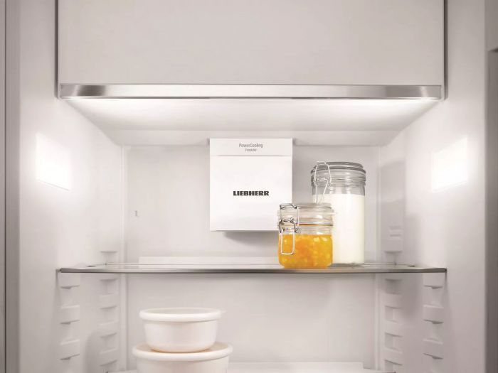 Холодильник Liebherr вбудований з нижн. мороз., 177x55.9х54.6, холод.відд.-182л, мороз.відд.-80л, 2дв., A+, ST, диспл внутр., білий