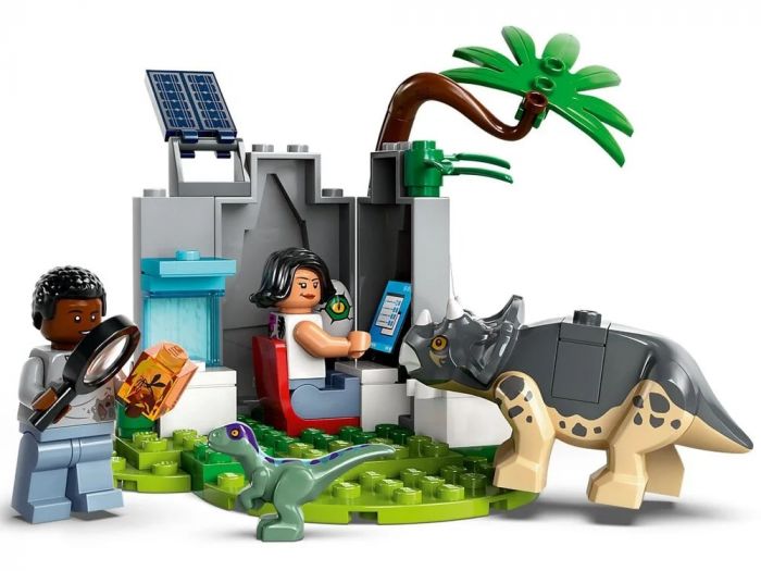 Конструктор LEGO Jurassic World Центр порятунку малюків динозаврів