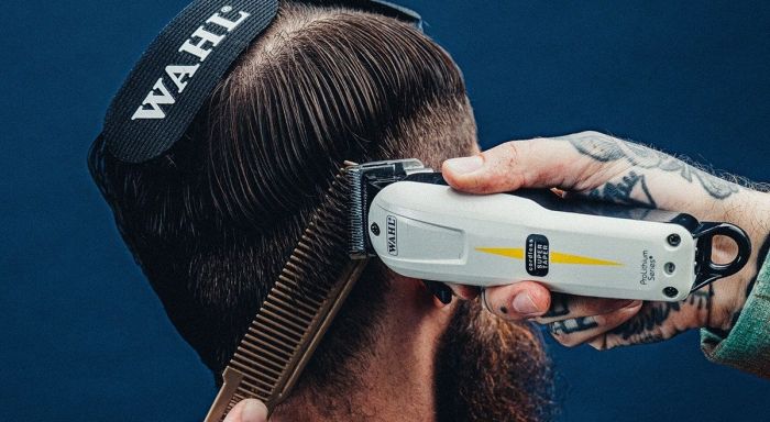 Машинка для стрижки WAHL Super Taper Cordless, акум., роторний мотор, насадок-4, гребінець, олія в компл, сталь, білий