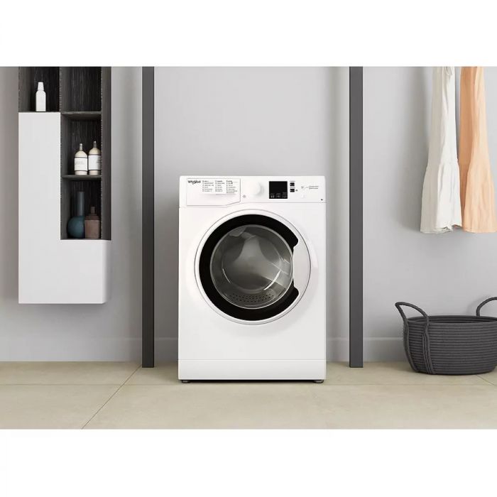 Пральна машина Whirlpool фронтальна, 6кг, 1200, A+++, 43см, дисплей, інвертор, люк чорний, білий