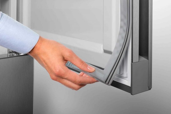 Холодильник Liebherr з нижн. мороз., 201.5x74.7х67.5, холод.відд.-346л, мороз.відд.-128л, 2дв., A++, NF, диспл внутр., білий