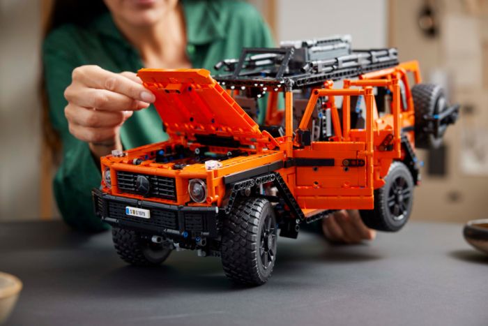 Конструктор LEGO Technic Mercedes-Benz G 500 PROFESSIONAL Line