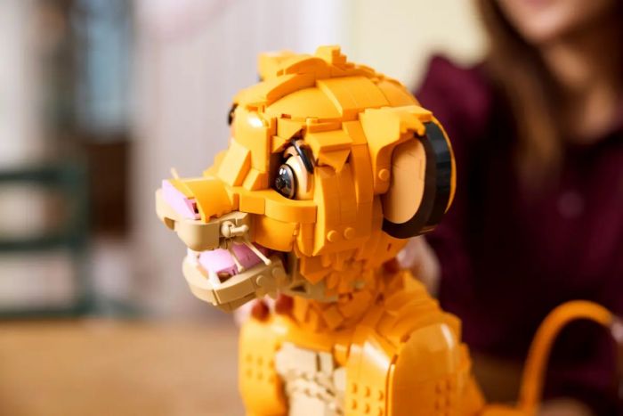 Конструктор LEGO Disney Classic Юний король Лев Сімба