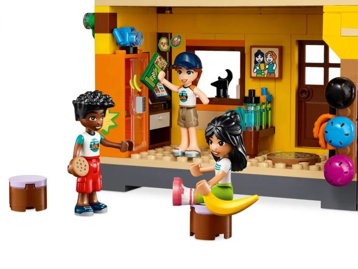 Конструктор LEGO Friends Водні види спорту в таборі пригод