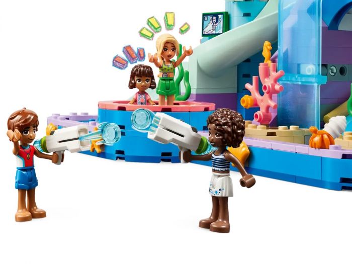 Конструктор LEGO Friends Аквапарк Хартлейк-Сіті