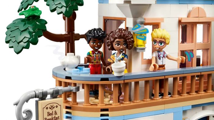 Конструктор LEGO Friends Замковий готель «Ночівля і сніданок»