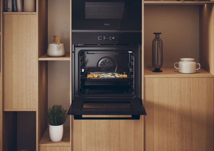 Духова шафа Haier електрична, 70л, A++, дисплей, конвекція, піроліз, телескопічні напрямні, чорний
