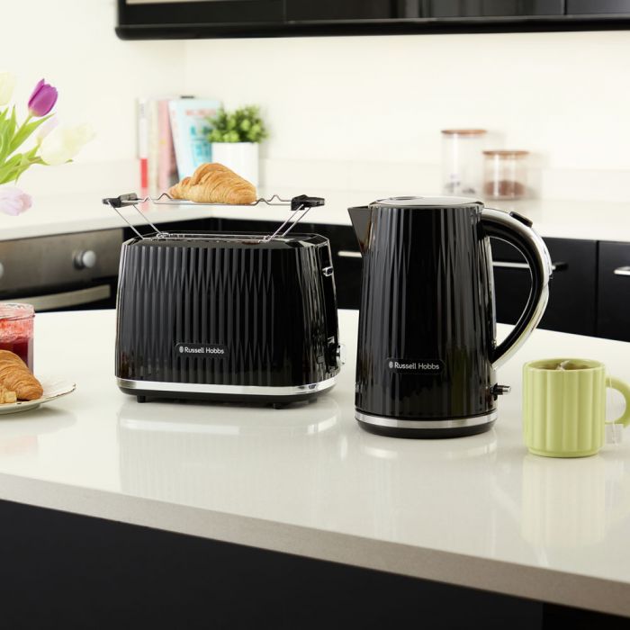 Тостер  Russell Hobbs Eden 800Вт, пластик, підігрів,разморозка, чорний