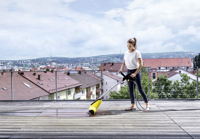 Щіткова машина Karcher PCL 4 patio cleaner 600Вт щітка 30см подача води