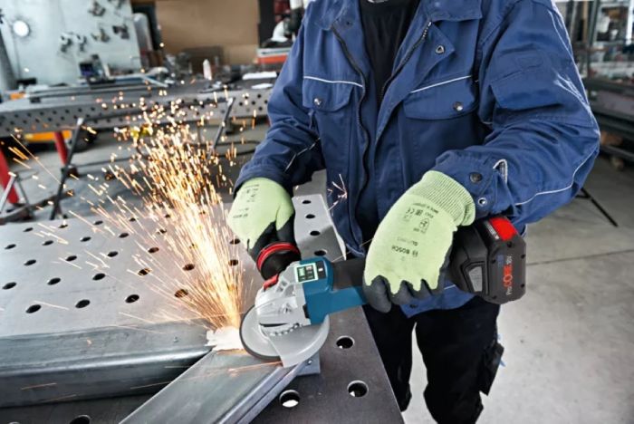 Набір акумулятора та зарядного пристрою Bosch ProCORE18В 2х18В 8А·год, ЗП GAL 18В-160"