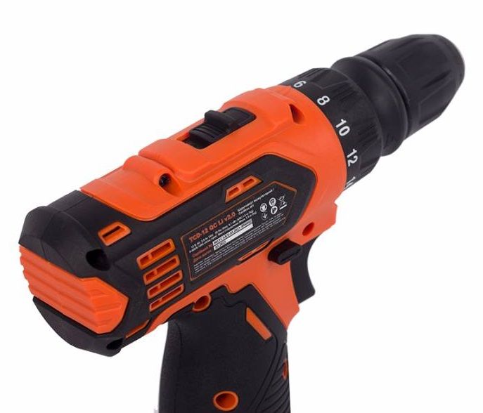 Шурупокрут-дриль акумуляторний Tekhmann TCD-12 QC Li v2.0 12В 2х2А·год 28Нм 0-400·1500об·хв 1кг кейс