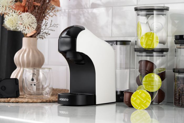 Кавоварка ARDESTO  3в1, 0.9л, капсули Nespresso, Nescafe Dolce Gusto, мелена кава, сенсорне керування, білий