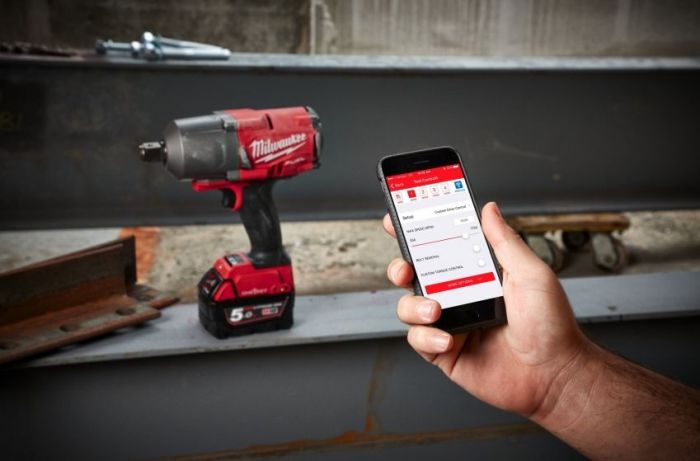 Гайковерт ударний акумуляторний Milwaukee M18 ONEFHIWF34-0X 18В 2034Нм 0-1800об/хв 3/4" кейс 3.5кг без АКБ та ЗП