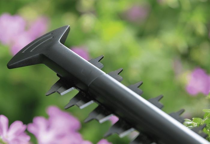Кущоріз акумуляторний Bosch EasyHedgeCut EasyHedgeCut 18-45 18В акб 1х2А·год лезо 45см крок різу 15мм ЗП 3.7кг