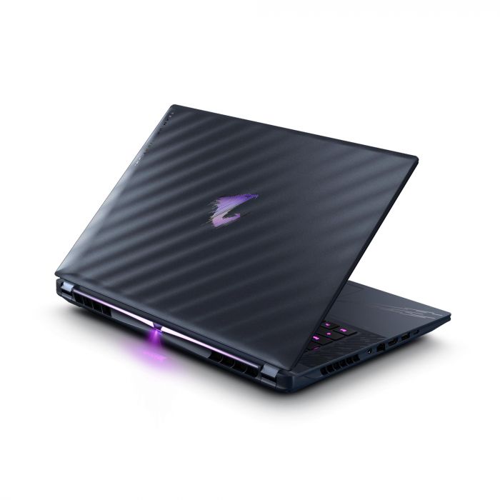 Ноутбук AORUS MASTER 16X 16.0 QHD OLED 240Hz, INTEL ARL HX Ultra9, 32GB, F2TB, NVD5080-16, W11, чорний