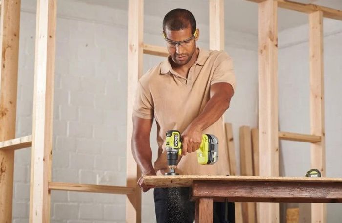 Шурупокрут-дриль акумуляторний Ryobi ONE+ HP RPD18C1-1C20G 18В 1х2А·год ЗП 60Нм 450·1700об/хв 0.95кг сумка Шурупокрут-дриль акумуляторний Ryobi ONE+ HP RPD18C1-1C20G 18В 1х2А·год ЗП 60Нм 450·1700об/хв 0.95кг сумка