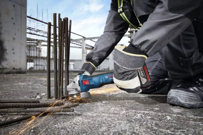 Шліфмашина кутова акумуляторна Bosch GWS 18V-11S 125мм 18В 1x5А·год 0-9000об·хв 1.7кг кейс ЗП  GAL1880CV