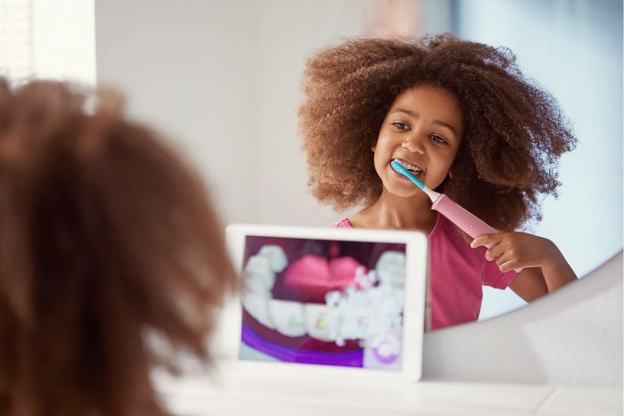 Щітка зубна електр. Philips, Sonicare For Kids, для дітей, 62т. колив/хв, насадок-2, Bluetooth, рожевий