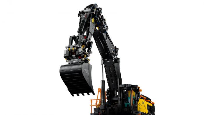 Конструктор LEGO Technic Екскаватор Volvo EC500 Hybrid