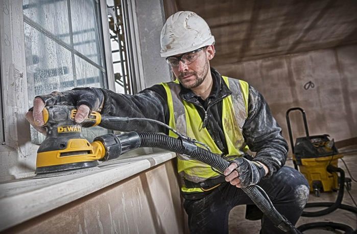 Шліфмашина ексцентрикова DeWalt 280Вт 8000-12000об·хв 125мм амплітуда 2.6мм 1.28кг