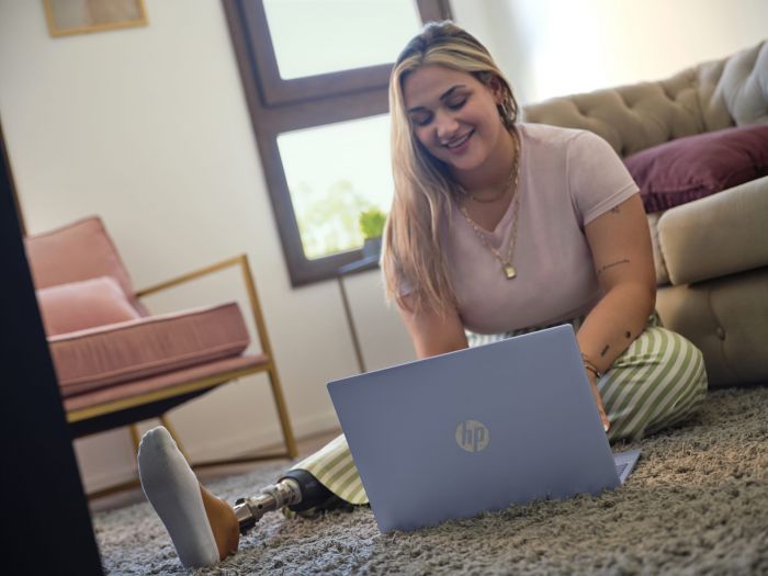 Ноутбук HP OmniBook 5 16-af1006ua 16" 2K IPS AG, Intel U5-225U, 16GB, F512GB, UMA, DOS, блакитний