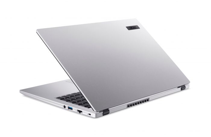 Ноутбук Acer TravelMate TMP215-55 15.6" FHD IPS, Intel U5-115U, 32GB, F1TB, UMA, Lin, сріблястий