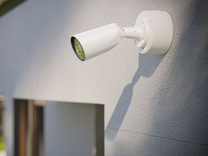 IP-Камера дротова Ajax BulletCam HL white, 8мп, 4мм, гібридне підсвічування IR 35м, білий Led 50м, Poe, True WDR, IP 65,  аудіо, кут огляду 75° до 85°, вулична, біла