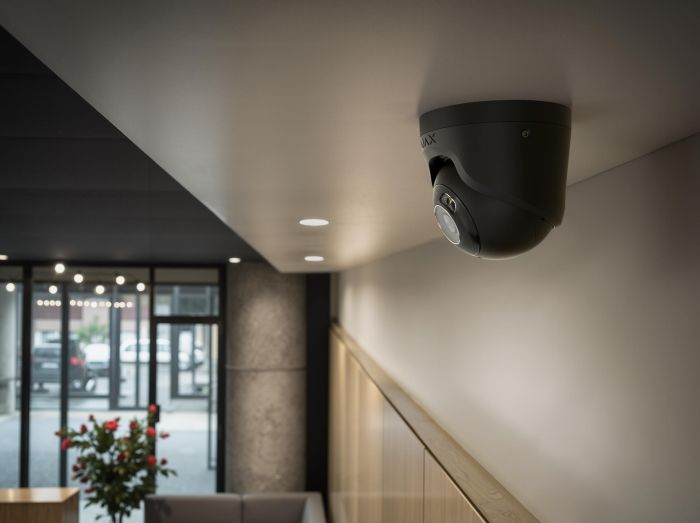IP-Камера дротова Ajax TurretCam HL black 5мп, 2.8мм, гібридне підсвічування IR 50м, білий Led 50м, Poe, True WDR, IP 65, ІЧ 50м, аудіо, кут огляду 100° до 110°, купольна, чорна