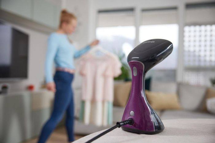 Відпарювач Gorenje, 2100Вт, 220мл, 35 гр., чорний