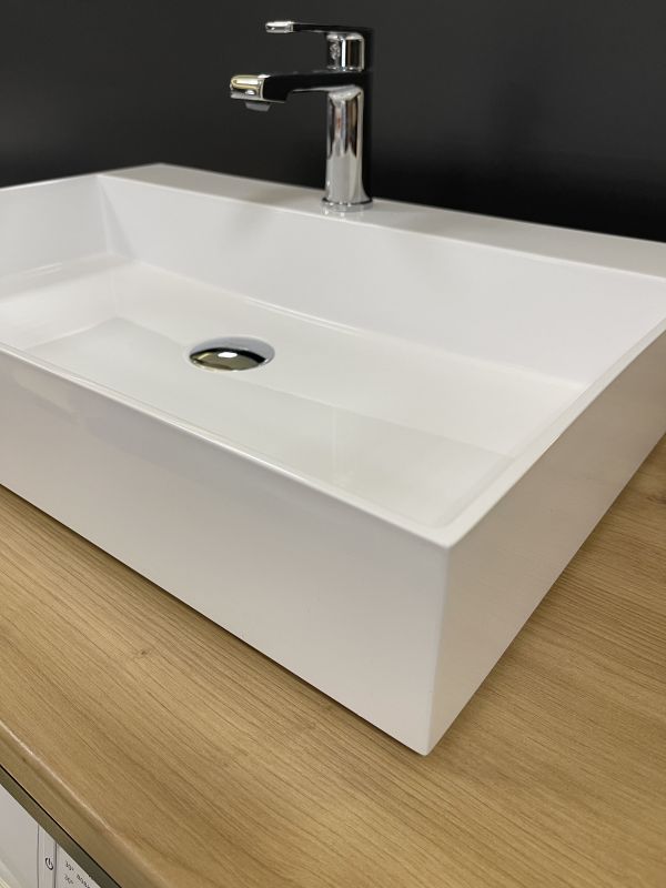Раковина, умивальник Adamant SLENDER, штучний камінь, прямокут., з отвором для змішувача, без переливу, 605x405x120мм, накладний, білий Раковина, умивальник Adamant SLENDER, штучний камінь, прямокут., з отвором для змішувача, без переливу, 605x405x120мм, накладний, білий