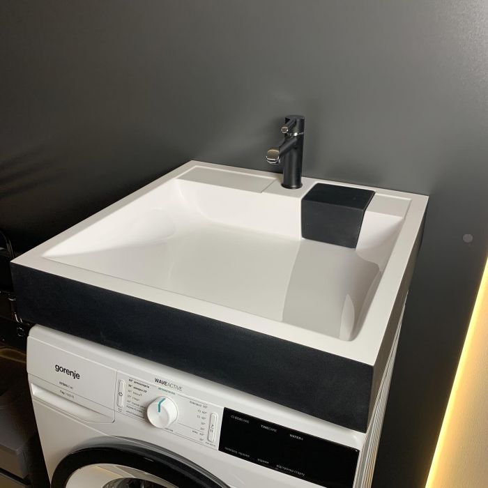 Раковина, умивальник Adamant WASHER NEW, штучний камінь, прямокут., з отвором для змішувача, без переливу, 595х595х115мм, накладний, чорно-білий Раковина, умивальник Adamant WASHER NEW, штучний камінь, прямокут., з отвором для змішувача, без переливу, 595х595х115мм, накладний, чорно-білий