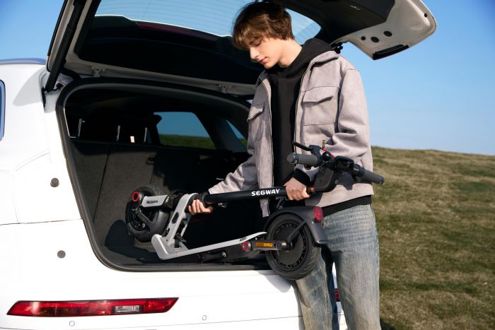 Електросамокат Segway-Ninebot E3, сірий