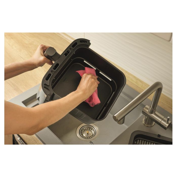 Мультипіч Sencor Vita 1700Вт, чаша-6,5л, сенсорне керув., з віконцем, 12 програм, пластик, чорний Мультипіч Sencor Vita 1700Вт, чаша-6,5л, сенсорне керув., з віконцем, 12 програм, пластик, чорний