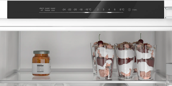 Холодильник Bosch вбудований з нижн. мороз., 194х56х55, xолод.відд.-215л, мороз.відд.-75л, 2дв., NF, білий Холодильник Bosch вбудований з нижн. мороз., 194х56х55, xолод.відд.-215л, мороз.відд.-75л, 2дв., NF, білий