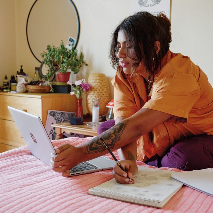 Ноутбук HP 15-fc0313ua 15.6" FHD IPS AG, AMD R7-7730U, 32GB, F1024GB, UMA, DOS, сріблястий