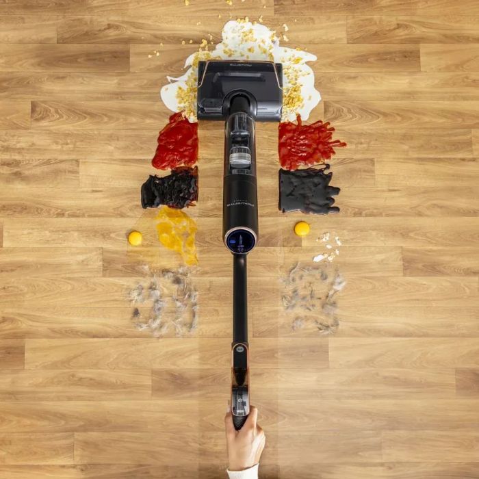 Пилосос Rowenta безпровідний миючий X-Clean 7, 250Вт, конт пил -0.5л, конт для води-0.65л, автон. робота до 50хв, вага-4.2кг, НЕРА, чорний