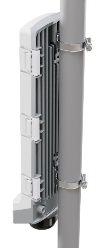 Комутатор MikroTik Cloud Smart Switch CSS606-1G-2Gi-3S+OUT