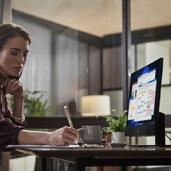 Комп'ютер персональний моноблок HP ProOne 440-G9 23.8" FHD IPS AG, Intel i5-13500T, 16GB, F512GB, UMA, WiFi, кл+м, 3р, Win11P, чорний