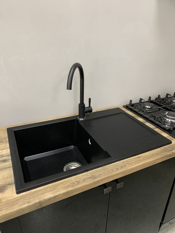 Набір кухонний Adamant Horizon, штучний камінь, прямокут., з крилом, 780х495х230мм, чаша - 1, врізна, чорний + змішувач