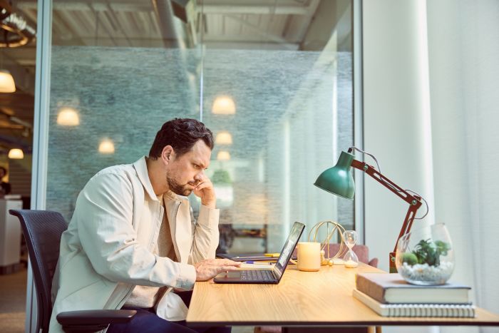 Ноутбук HP EliteBook Ultra G1i 14" 2.8k Touch, Intel U7-258V, 32GB, F1TB, UMA, Win11P, синій