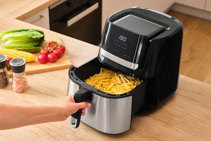 Мультипіч Sencor Vita Fryer, 1600Вт, чаша-6,5л, сенсорне керув., 10 програм, пластик, нерж. сталь-чорний